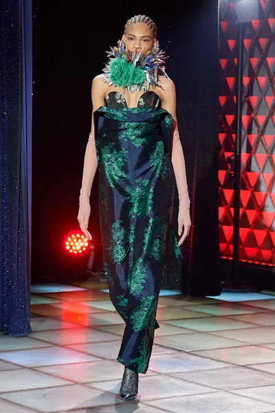 Look 56